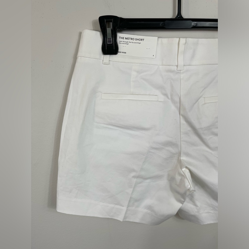 AnnTaylor Loft Shorts White Cotton Pockets Structured Flat Front TheOpenTrunk - Picture 6 of 10